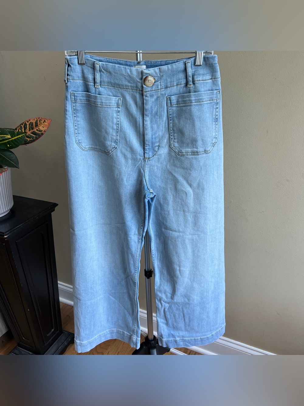 NEW Anthropologie Maeve Colette High-Rise Wide-Leg Cropped Jeans Lightwash Sz 30 - Picture 2 of 12